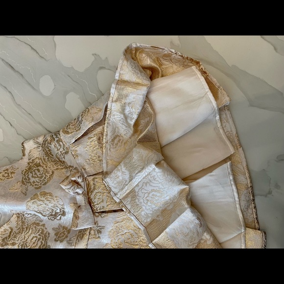 Gold Jacquard Floral Dress 🌟 - Picture 5 of 8